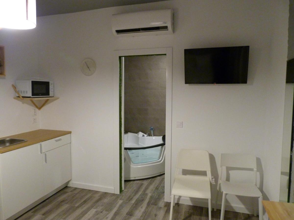 דירות ולנסיה Intimo Y Acogedor "Algunos" Con Banera Hidromasaje מראה חיצוני תמונה